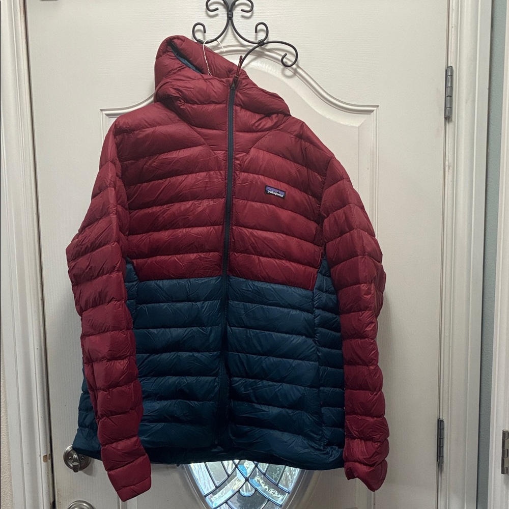 Patagonia Down Sweater Hoody
